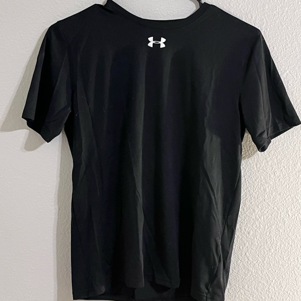 Black under armour shirt (youth large)